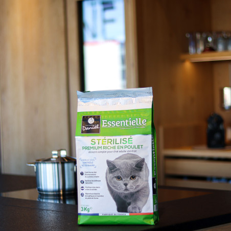 Croquettes Essentielle chat stérilisé poulet - 3 kg